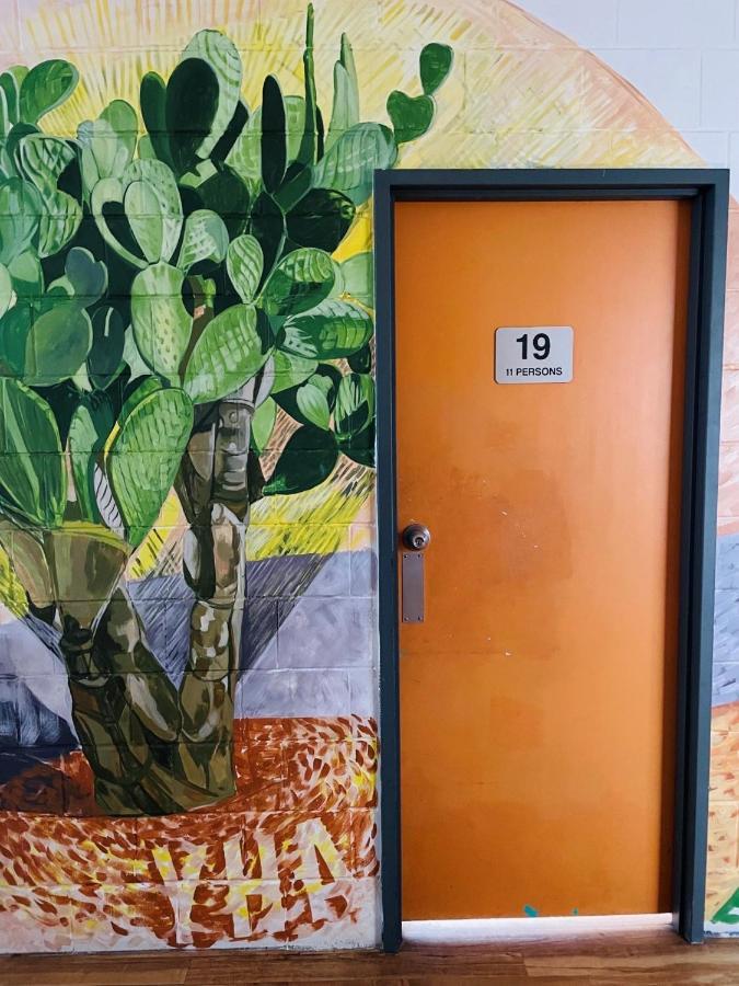 Yha Coolangatta Gold Coast Hostel Εξωτερικό φωτογραφία