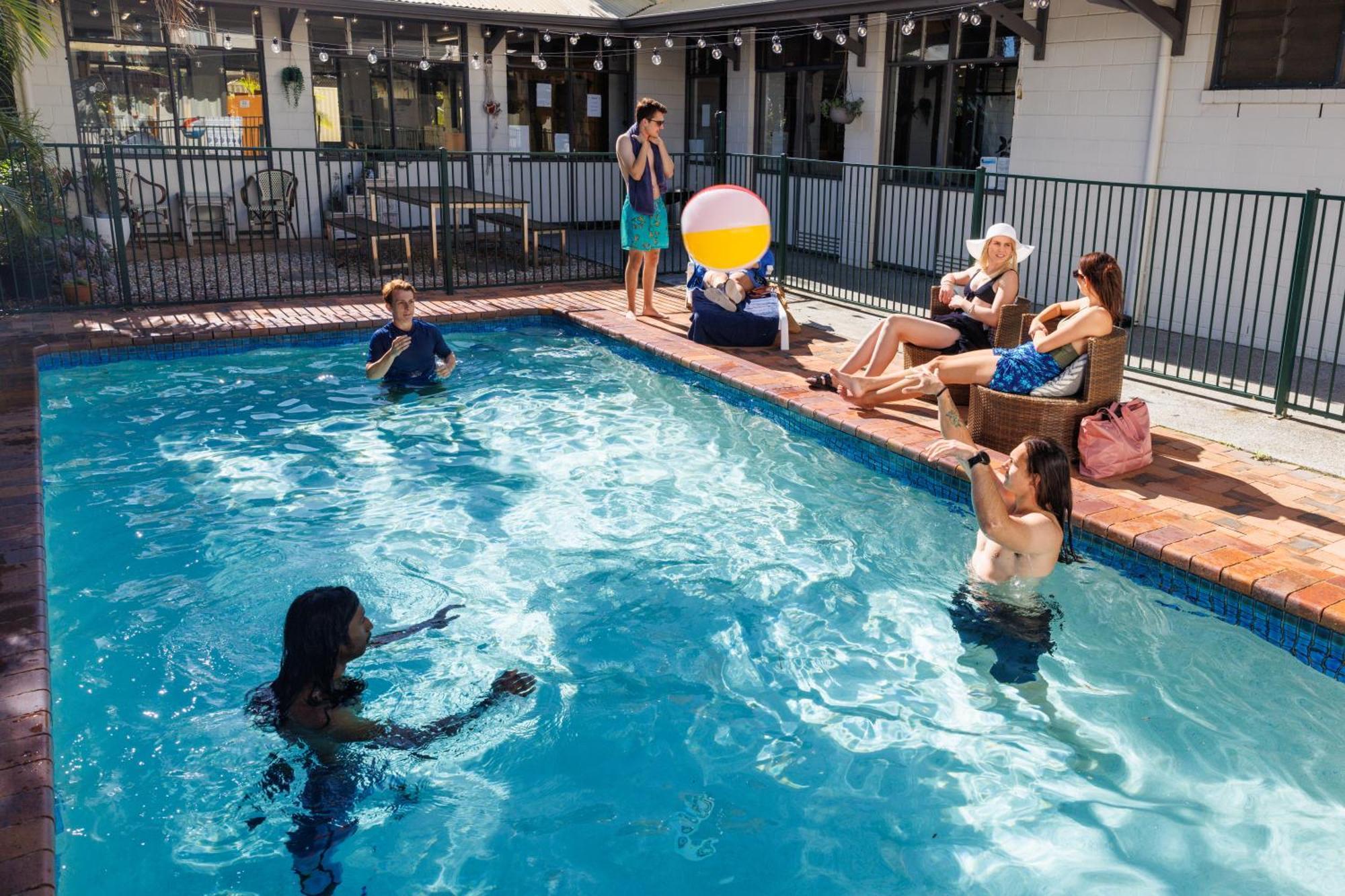 Yha Coolangatta Gold Coast Hostel Εξωτερικό φωτογραφία