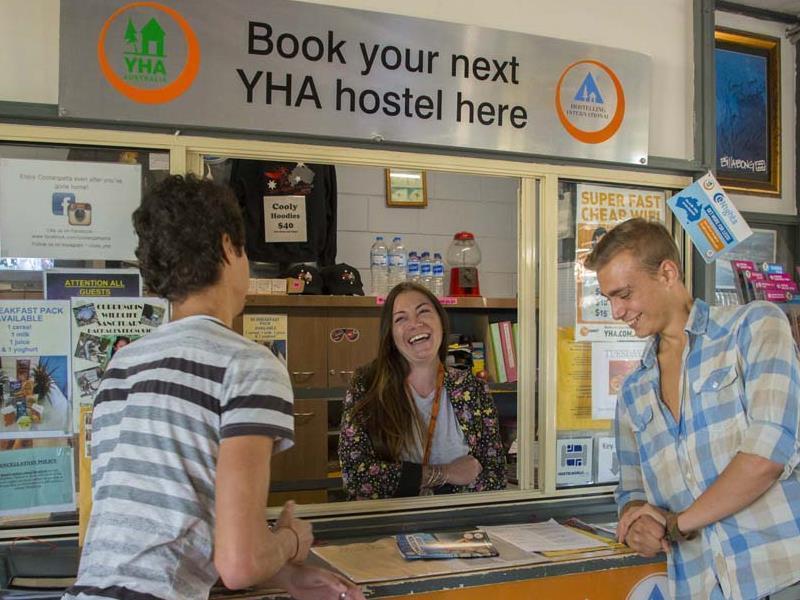 Yha Coolangatta Gold Coast Hostel Εξωτερικό φωτογραφία
