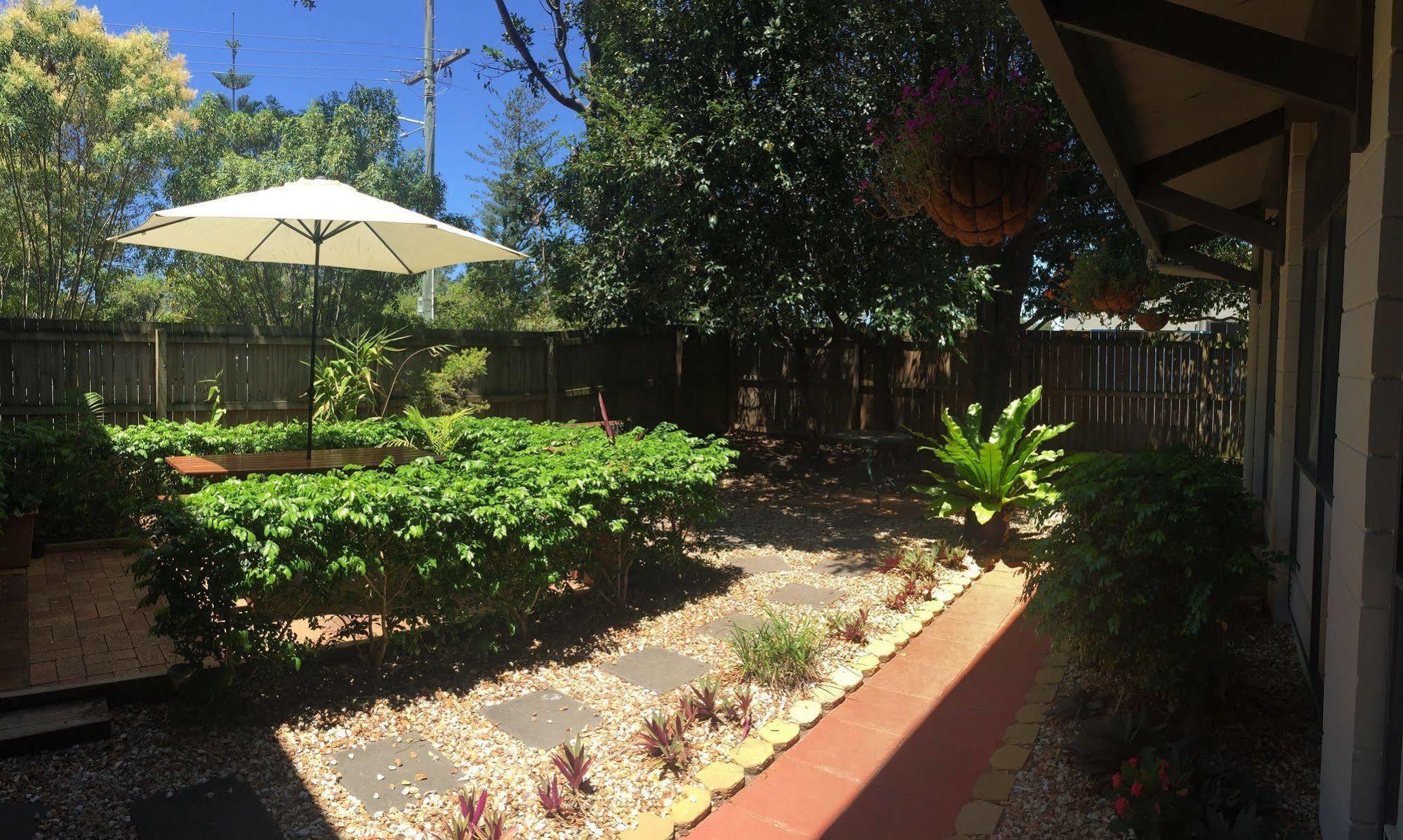 Yha Coolangatta Gold Coast Hostel Εξωτερικό φωτογραφία